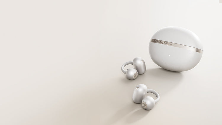 Fone de ouvido sem fio elegante e moderno, com carregador compacto e design sofisticado. Ideal para estilo e tecnologia.
