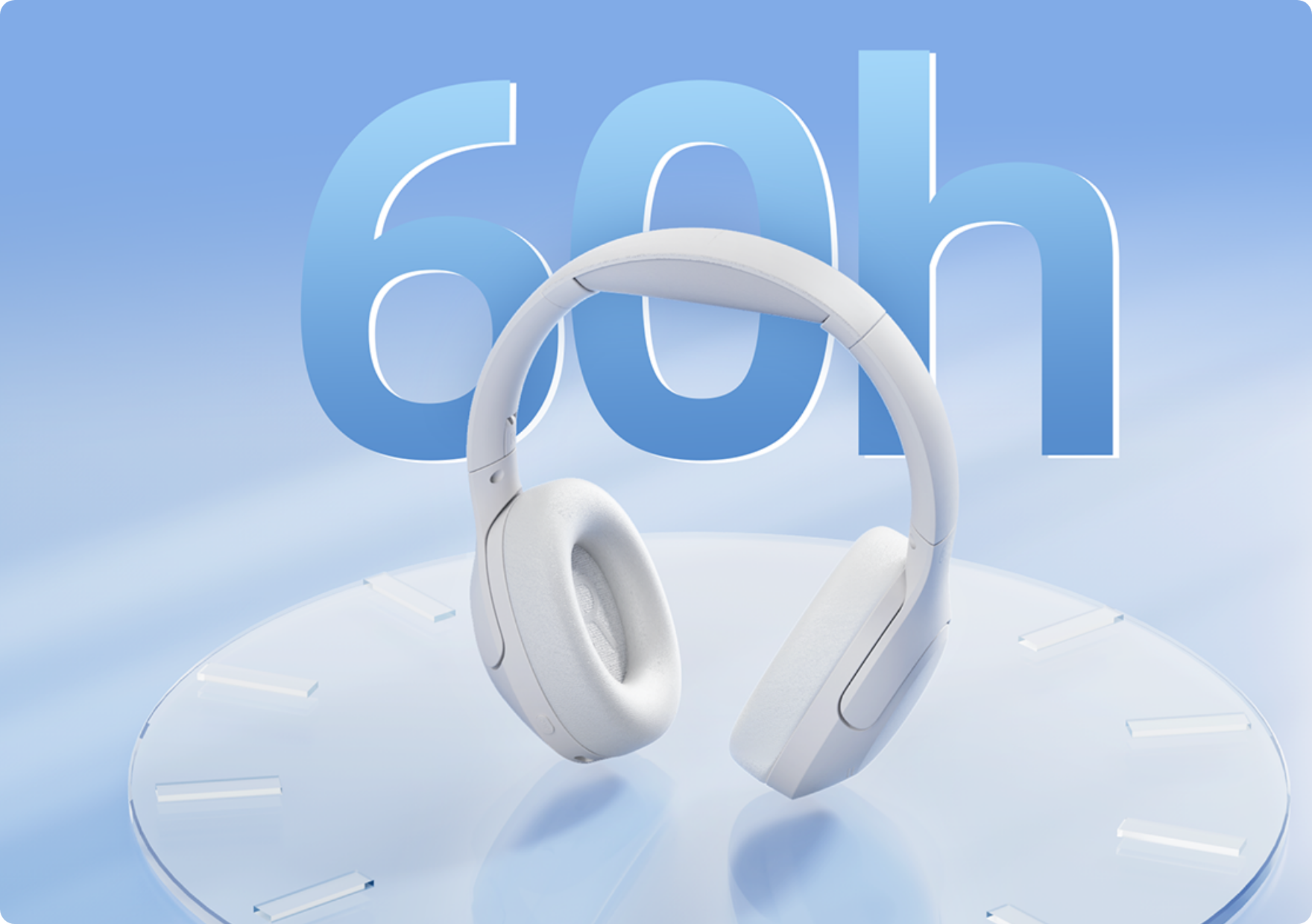 Fone de ouvido branco com 60h de bateria em fundo azul claro.