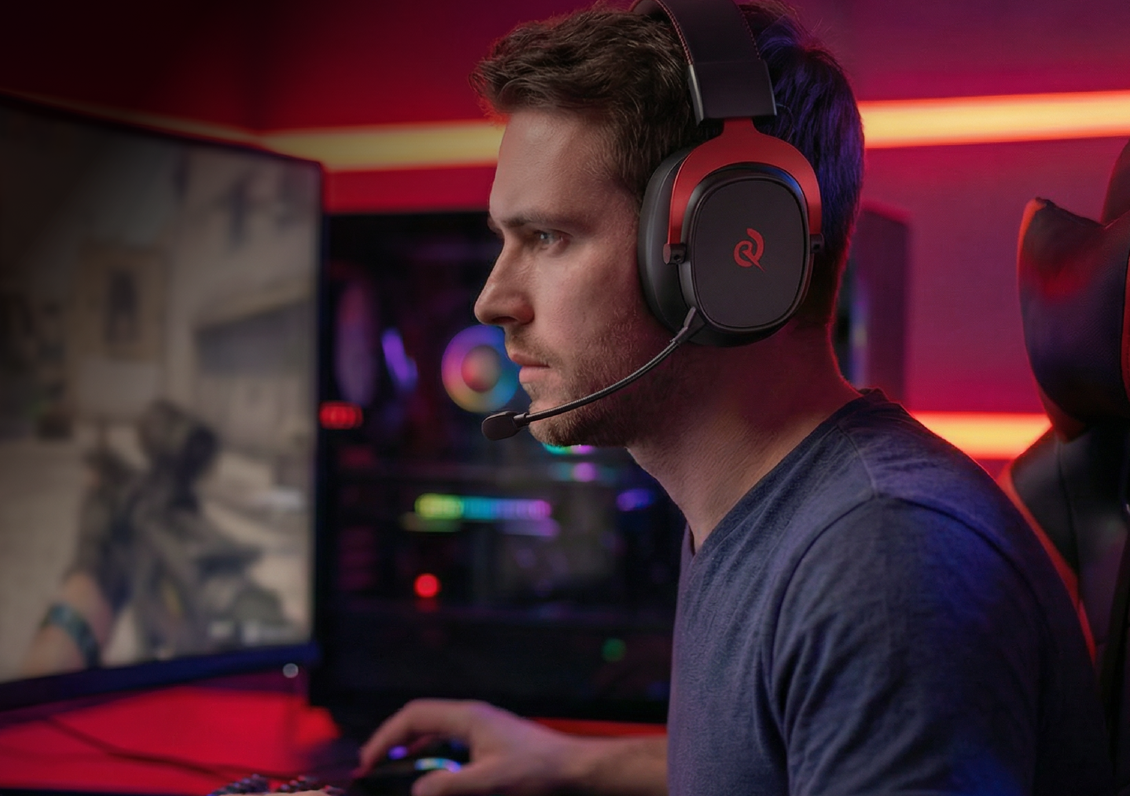 Fone de ouvido gamer com microfone, ideal para jogos e streaming. Compre agora!